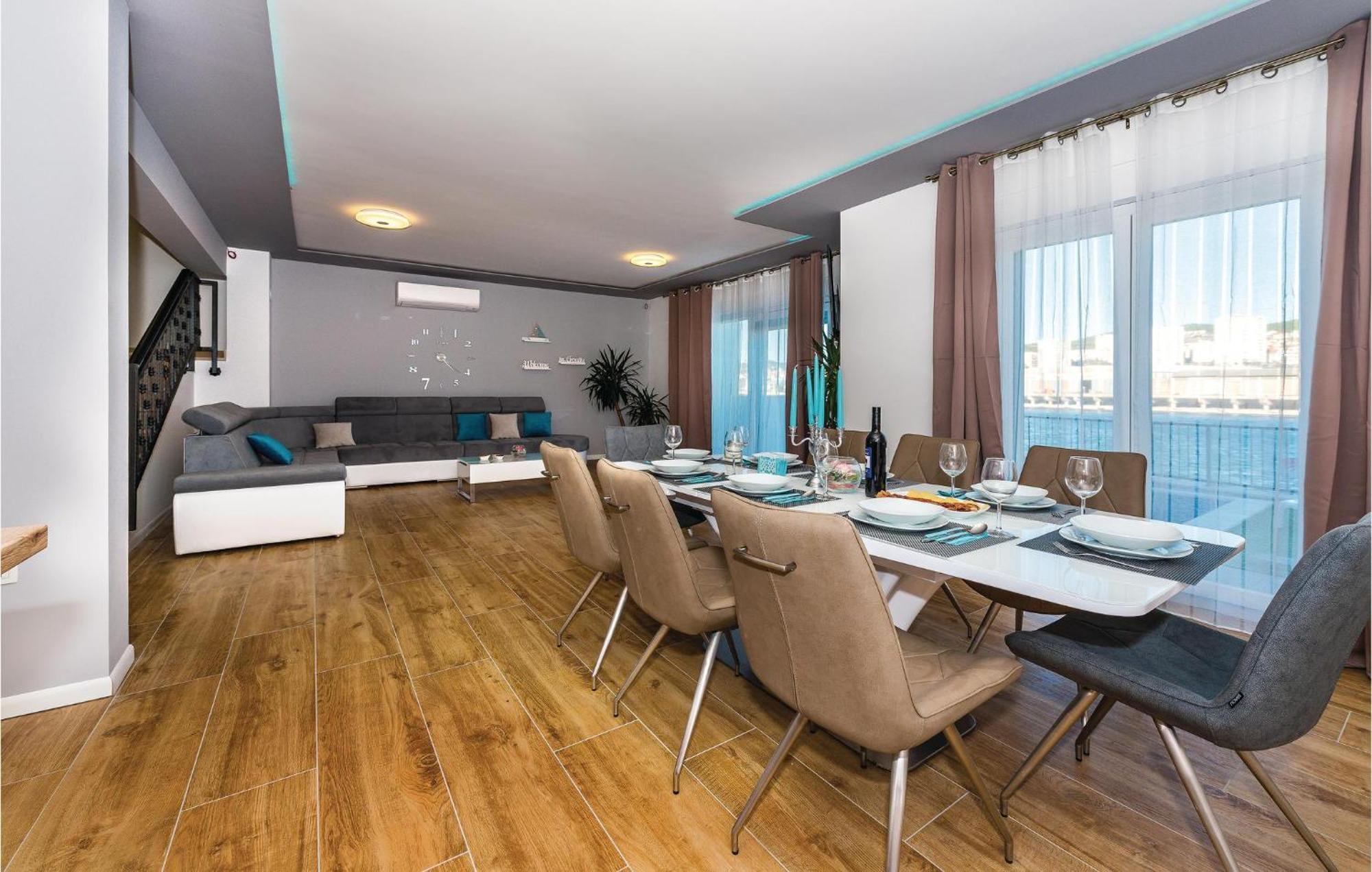 Beautiful Home In Sibenik With Kitchen Ngoại thất bức ảnh