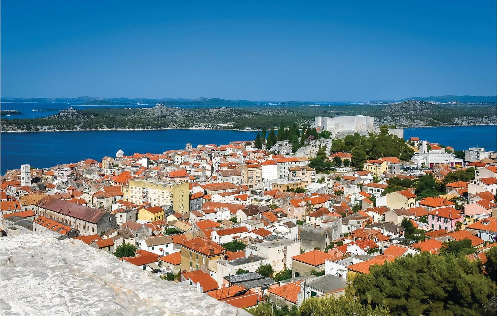 Beautiful Home In Sibenik With Kitchen Ngoại thất bức ảnh