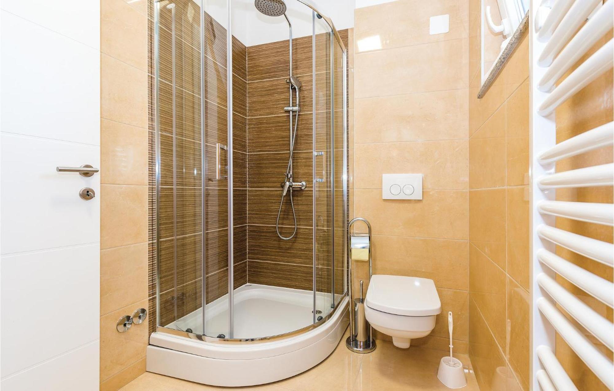 Beautiful Home In Sibenik With Kitchen Ngoại thất bức ảnh